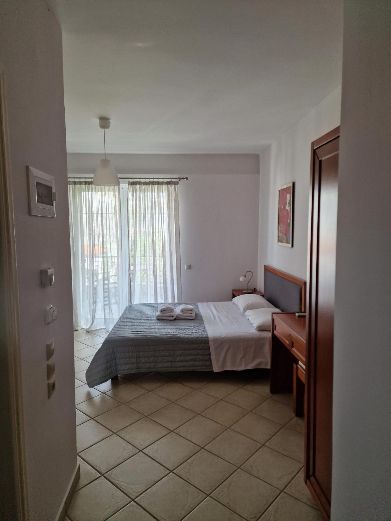 Porto Xronia Aparthotel Khrónia Exterior photo